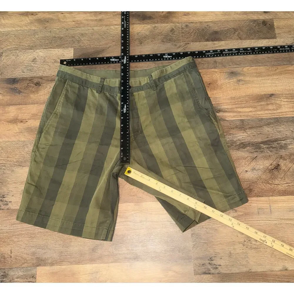 The north face men’s the narrow shorts